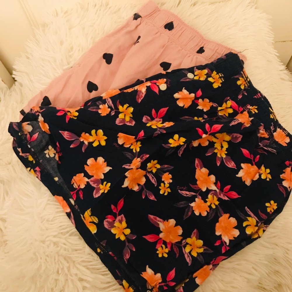 This is a Victoria’s Secret pajama-short set.